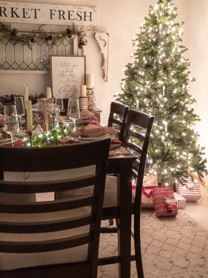 Magical Christmas Candlelight Home Tour - Midwest Life and Style Blog