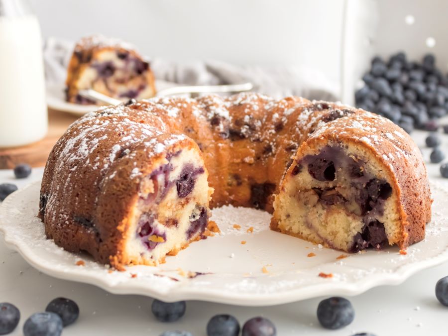 Blueberry Sour Cream Coffee Cake - Midwest Life and Style Blog