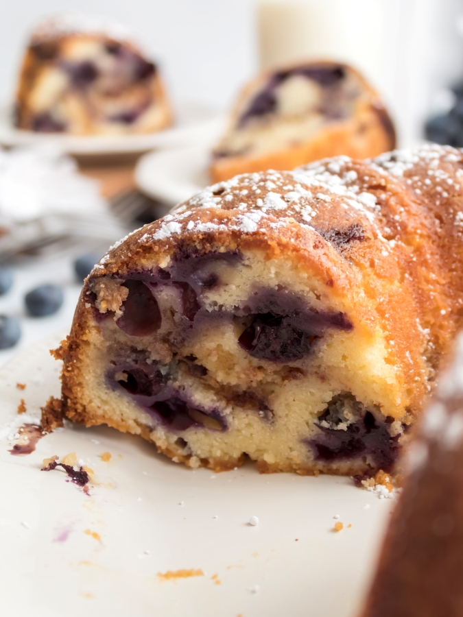 Blueberry Sour Cream Coffee Cake - Midwest Life and Style Blog