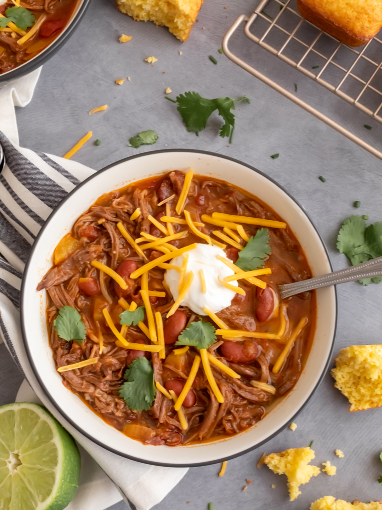 Easy Slow Cooker Shredded Beef Chili- Midwest Life and Style Blog