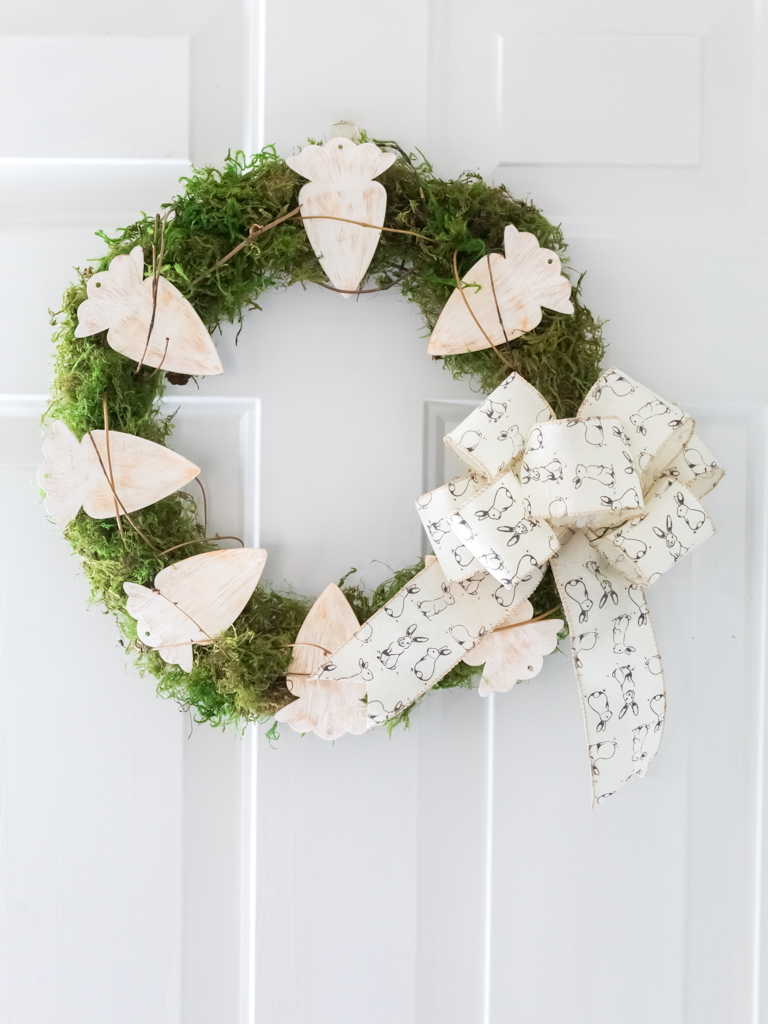 Simple And Rustic Easter Wreath With Carrots - Midwest Life and Style Blog