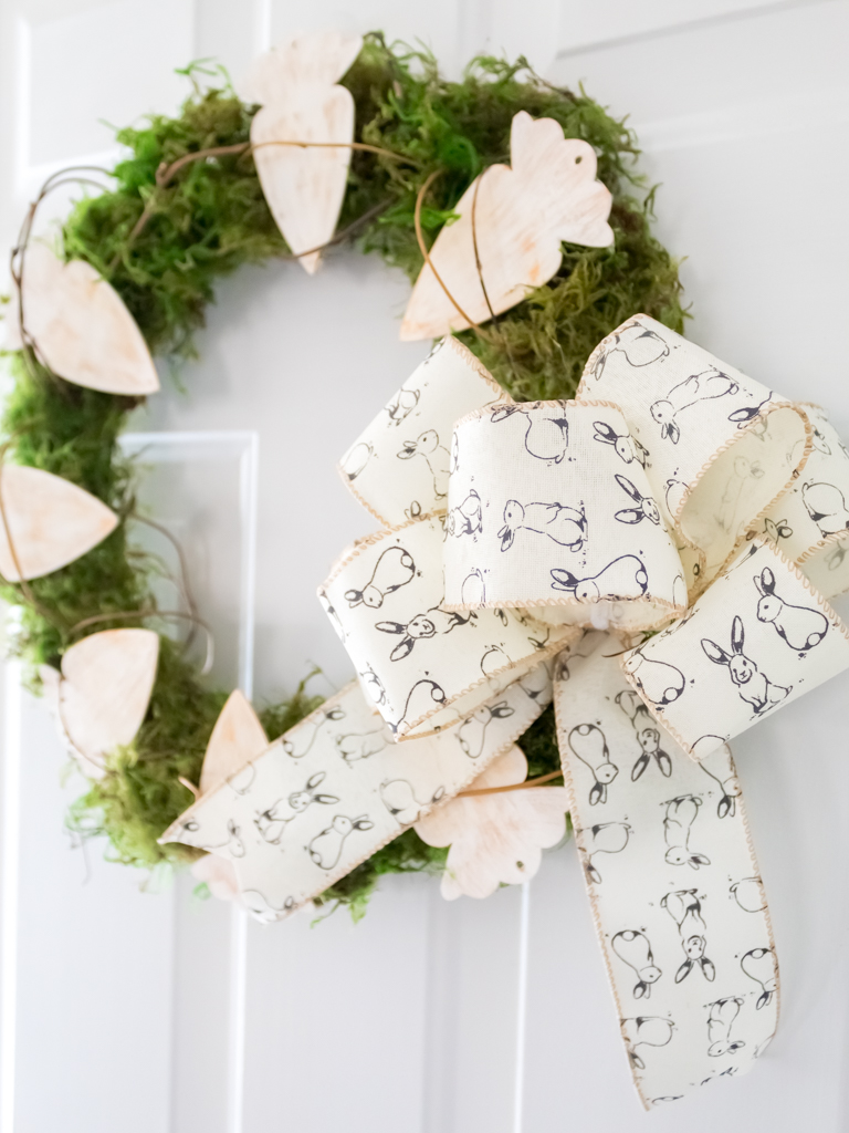 Rustic Easter wreath with carrots