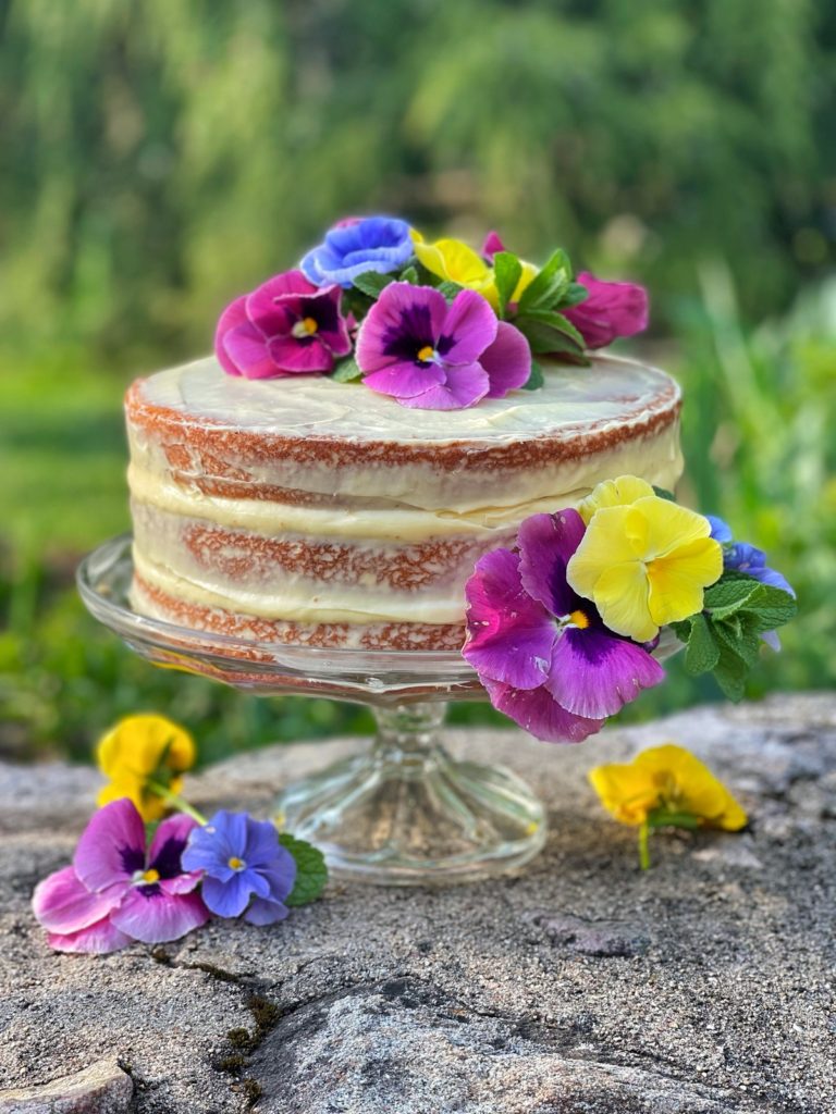 Naked Cake with Flowers from Bricks 'n Blooms