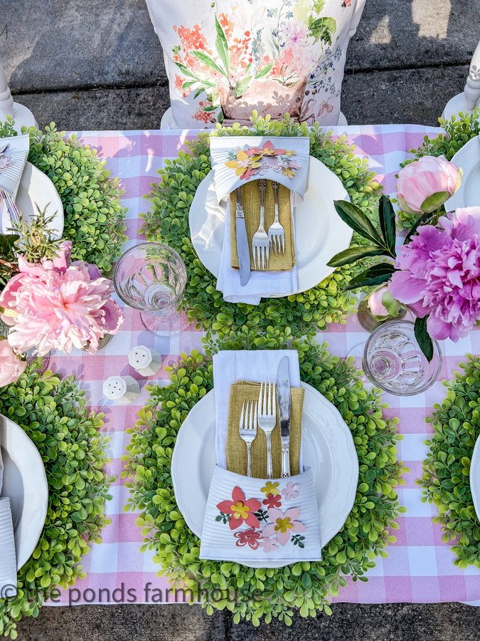 Mother's Day Luncheon Tablecape from The Ponds Farmhouse