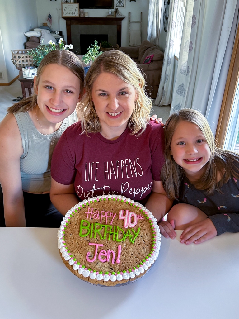 Jen and the Girls With 40th Birthday Cookie Cake - Week in Rewind with Midwest Life and Style Blog