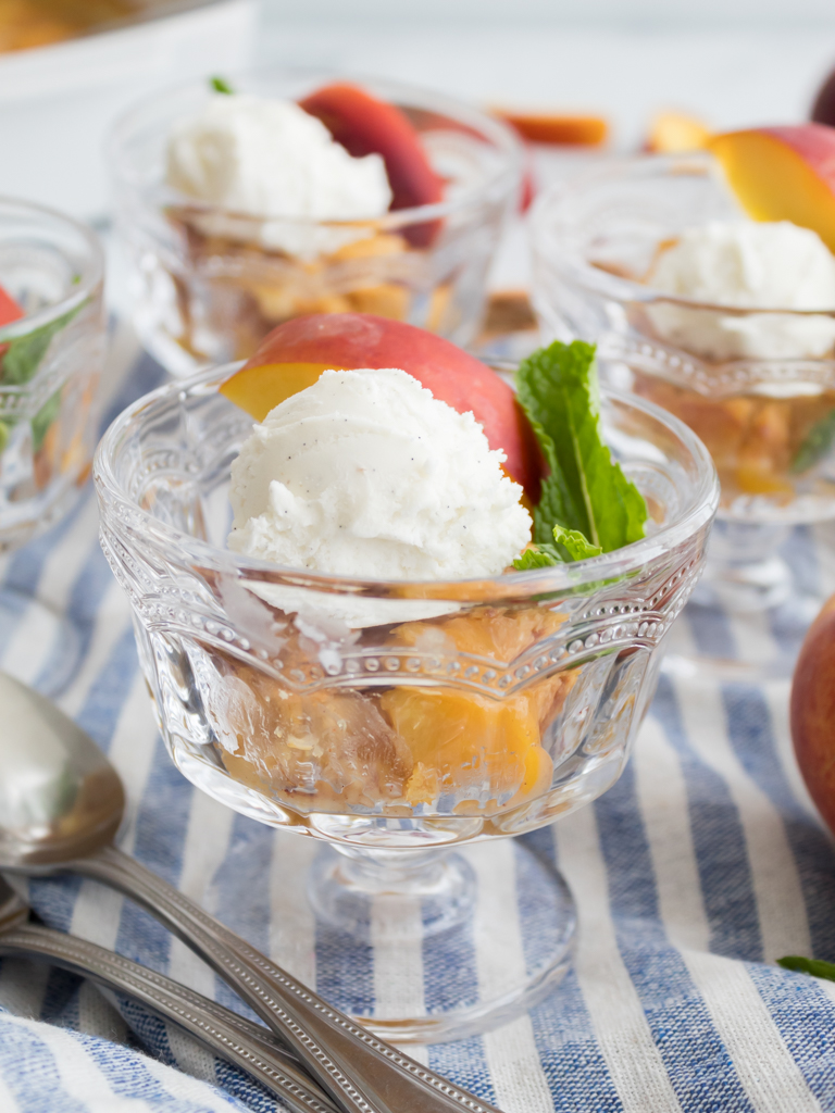 Simple 4-Ingredient Peach Dump Cake - Midwest Life and Style Blog