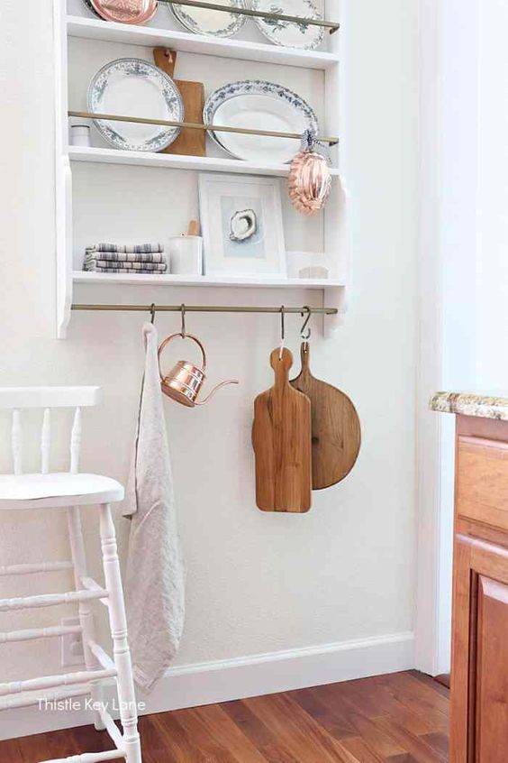 Styling A Plate Rack from Thistle Key Lane - Week In Rewind Volume 64 - Midwest Life and Style Blog