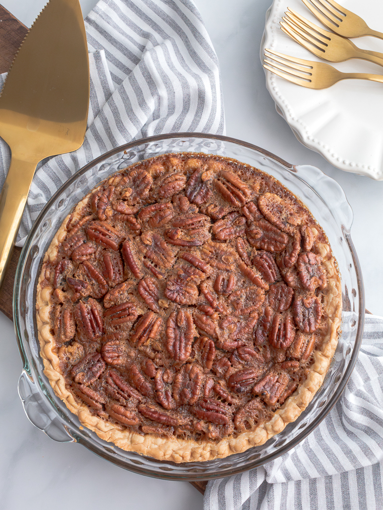 The Best Recipe for Easy Pecan Pie - Midwest Life and Style Blog