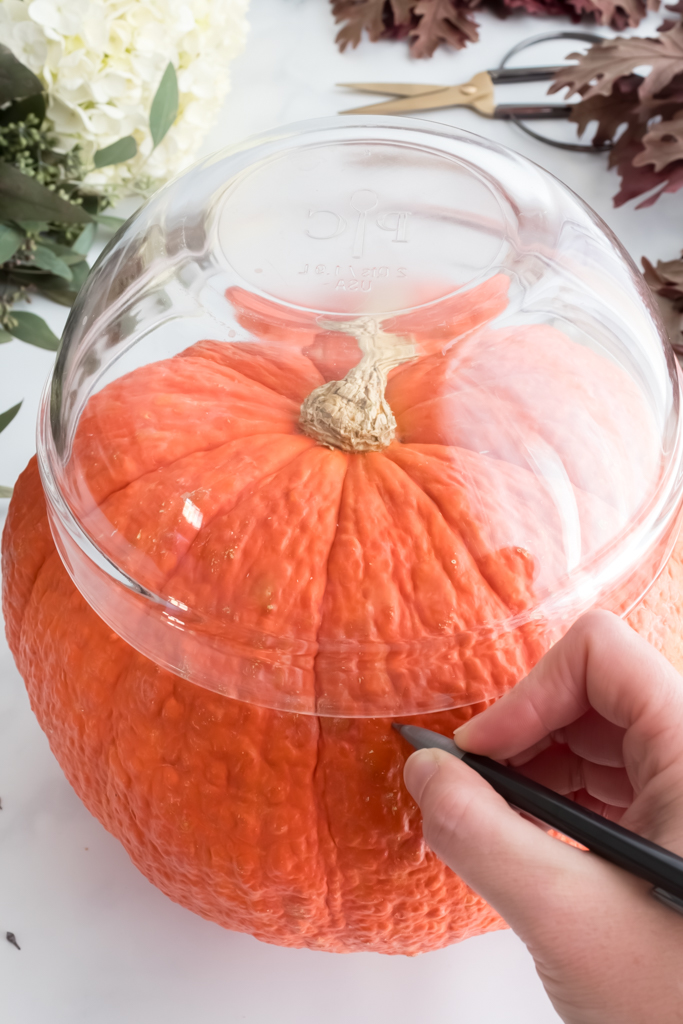 Carving A Pumpking For A Fall Centerpiece - Midwest Life and Style Blog