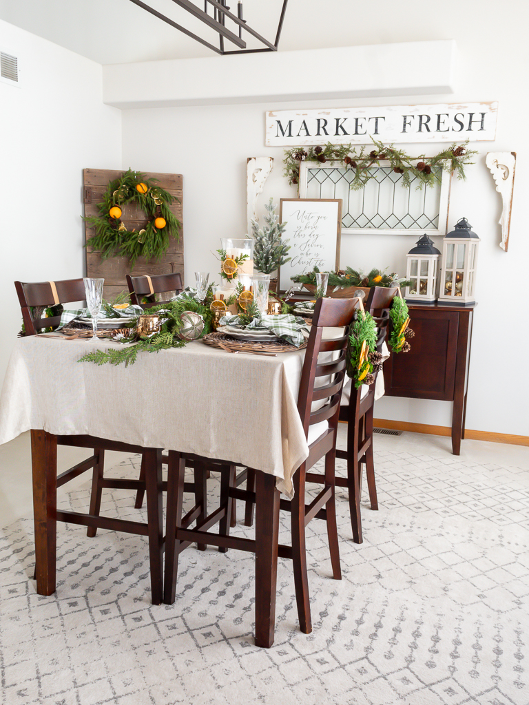 How To Style A Rustic Christmas Tablescape In 5 Simple Steps - Midwest Life and Style