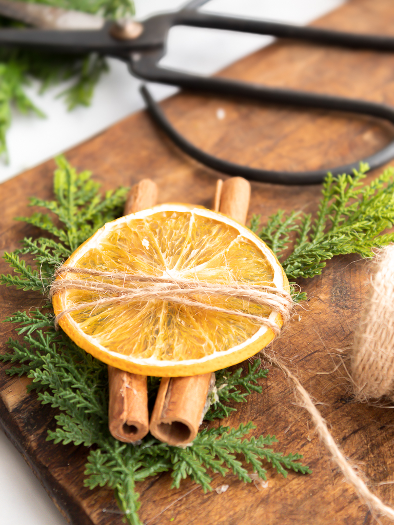 Simple And Natural Christmas Centerpiece Made With Dried Oranges - Midwest Life and Style Blog