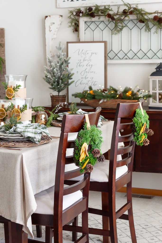 Rustic Green and White Christmas Decor in the Dining Room - Holiday Home Tour 