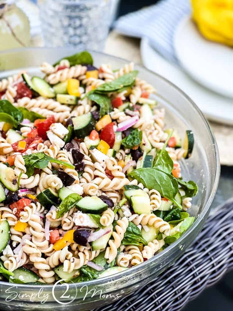 Summer Salad Recipes - Greek Pasta Salad from Simply 2 Moms